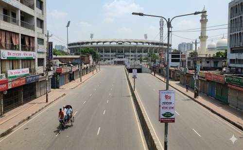 ফাঁকা ঢাকা: চিরচেনা যানজট নেই, তবুও গাবতলী ও সদরঘাটে শেষ মুহূর্তের ভিড়