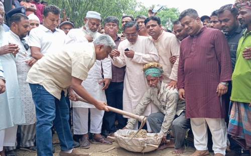 যশোরে খাল পুনঃখনন কার্যক্রমের সূচনা করলেন প্রতিমন্ত্রী অনিন্দ্য ইসলাম অমিত